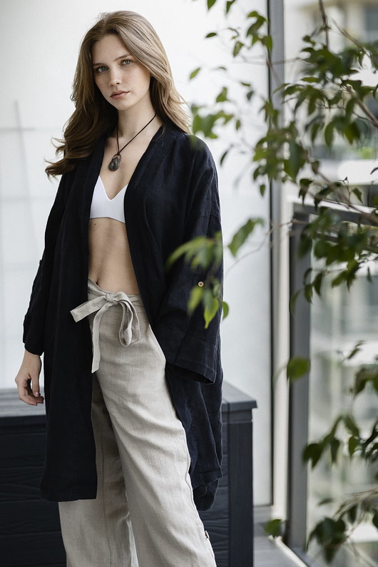 marynarki damskie Kimono lniane Base Negro