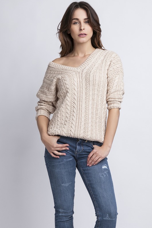 Sweter z dekoltem V, SWE079 beżowy MKM MKMswetry