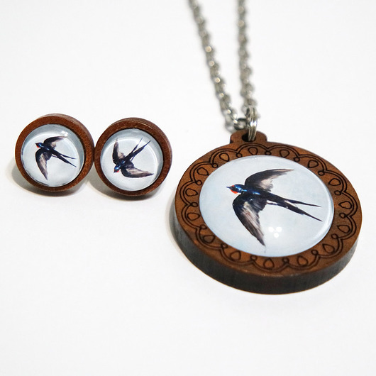 komplet biżuterii Komplet - Jaskółka - drewno, naszyjnik i kolczyki