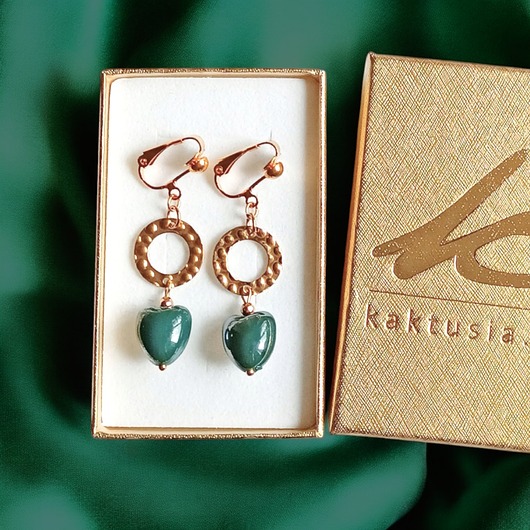 klipsy Klipsy długie : serduszka ceramiczne : ciemnozielone