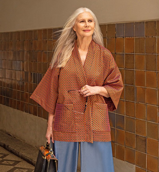 marynarki damskie Or - Żakardowe kolorowe kimono