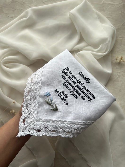 dodatki ślubne Chusteczki haftowane/ Poszetka