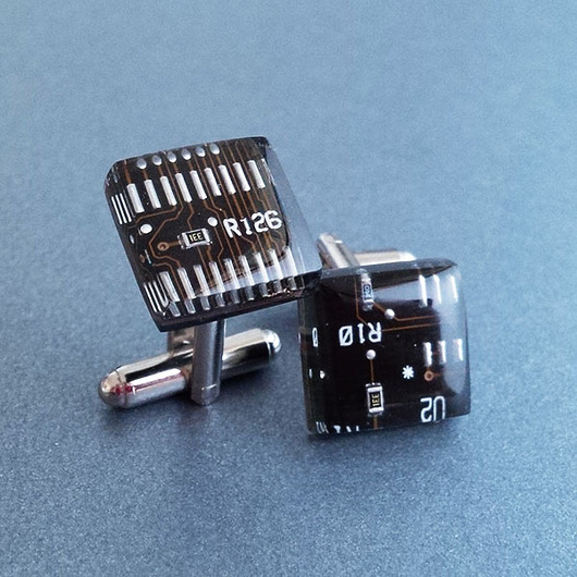 Spinki do mankietów elektroniczne czarne Scradeus