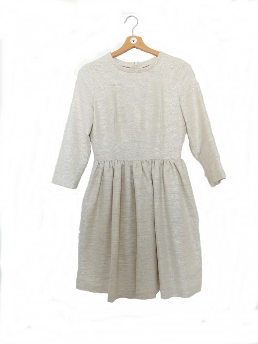 Office Standard Beige sukienka Lord and Spike