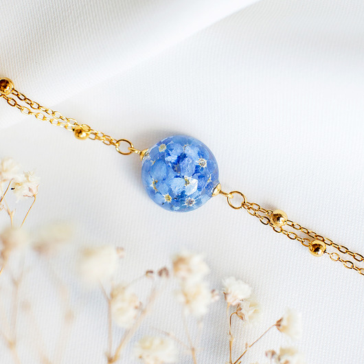 bransoletki z żywicy Bransoletka z niezapominajkami