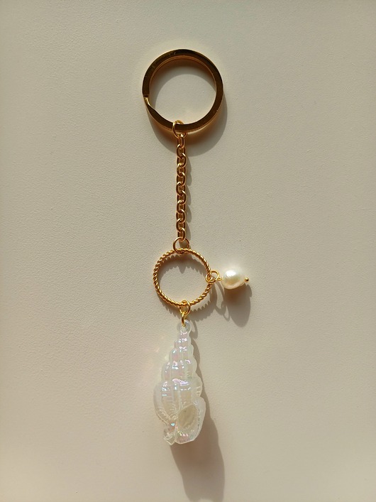 breloki Brelok muszelka  - stal szlachetna