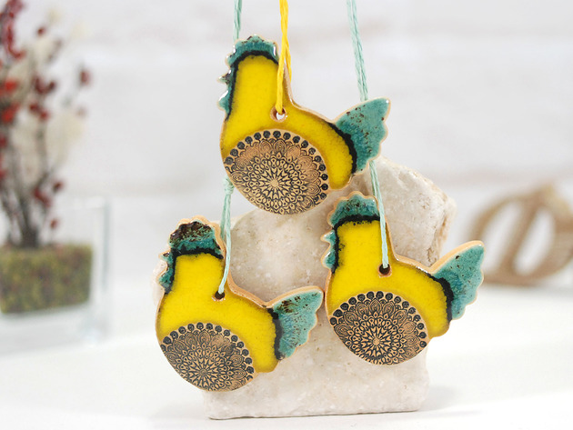 dodatki - różne 3 kurki wielkanocne  - ceramiczne ozdoby wiszące - turkus