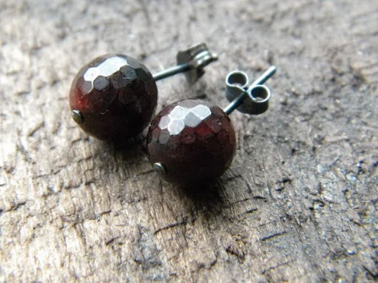 kolczyki wire wrapping granat