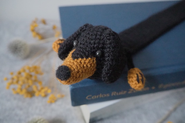 zakładki do książek Zakładka do Książki CZARNY JAMNIK