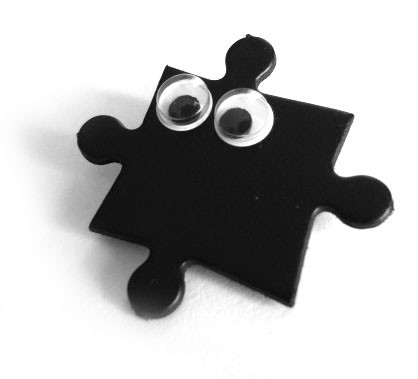 puzel e felt label