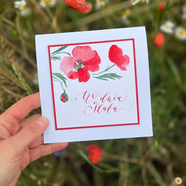 kartki scrapbooking Kartka ślubna ręcznie malowana i kaligrafowana z makami