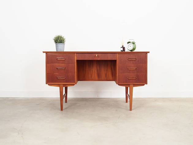 biurka Biurko tekowe, duński design, lata 70, produkcja: Dania