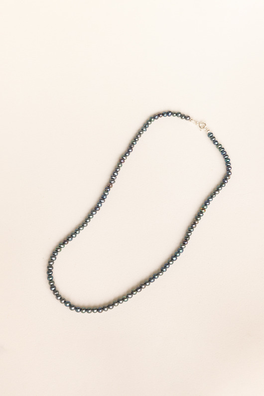 złote naszyjniki CIEMNA PERŁA srebro / naszyjnik