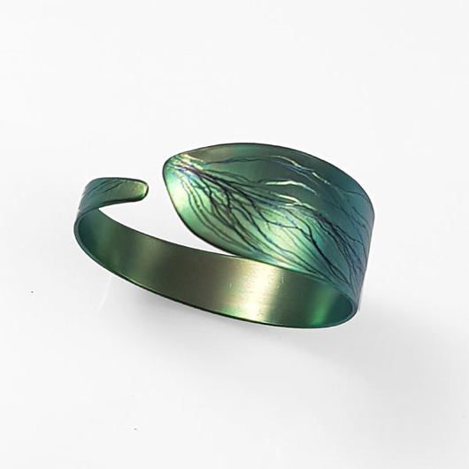 bransoletki - inne Tytanowa bransoletka