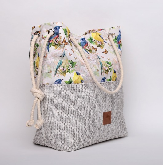 torby na ramię Torebka w kształcie worka w wiosenny wzór