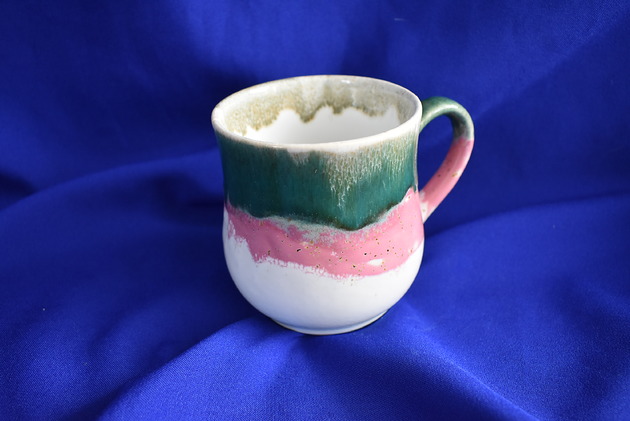 kubki Kubek ceramiczny zielony z różem