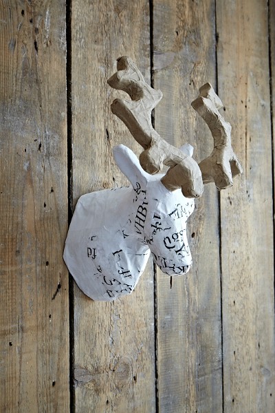 Jelonek *^$&%@ PAPER SCULPTURE