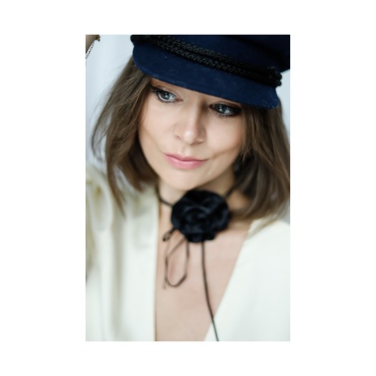 chokery Czarny choker z jedwabiu