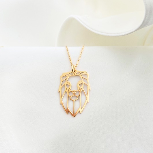 złote naszyjniki Naszyjnik LEW , zawieszka z lwem, złoty lew zodiak