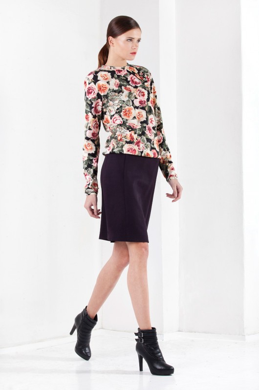 Bluza Roses in Garden COMO