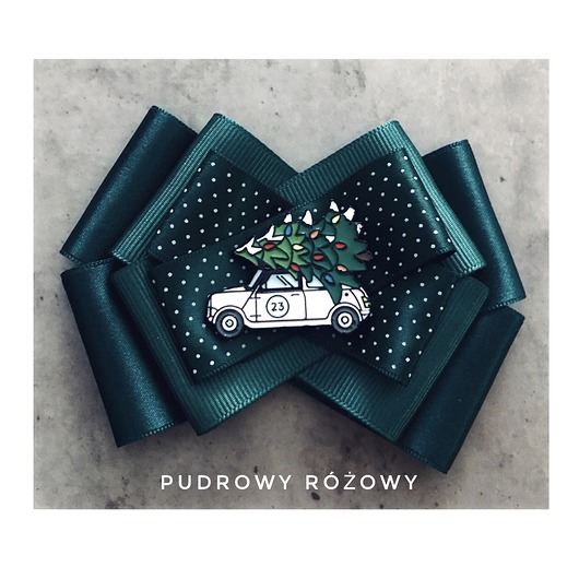 broszki Brosza z Autem i Choinką Święta Mikołajki