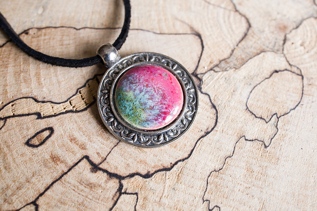 naszyjniki - inne Naszyjnik ceramiczny w oprawie