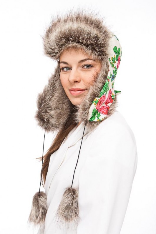 Czapka uszatka folk ecry moxos