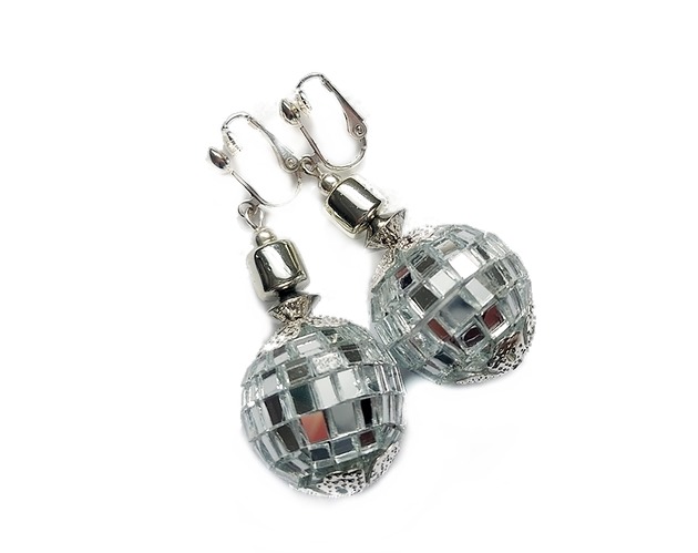 Klipsy kule disco vestirse!