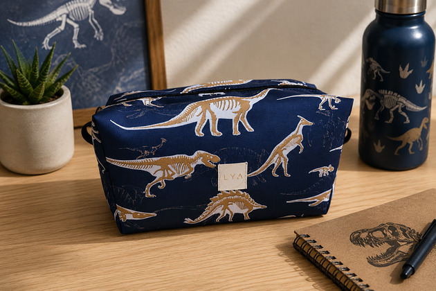 kosmetyczki Kosmetyczka kuferek duża saszetka wodoodporna etui organizer dinozaury