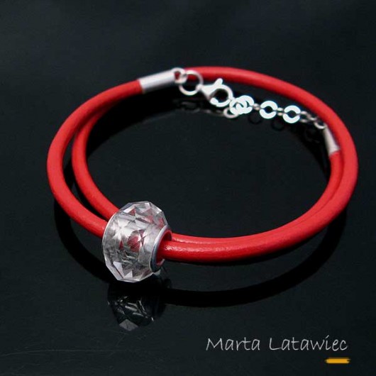 Zaczerwieniona Marta Latawiec
