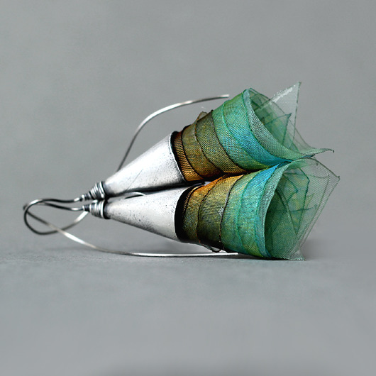 kolczyki wire wrapping Srebrne kolczyki miętowe toffi SINTANG