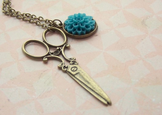 Scissors - wisiorek w torebce i pudełeczku Not Only Paper