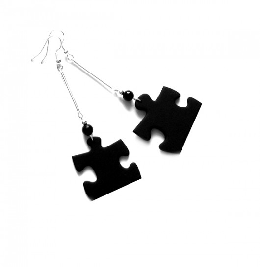 puzzle e felt label