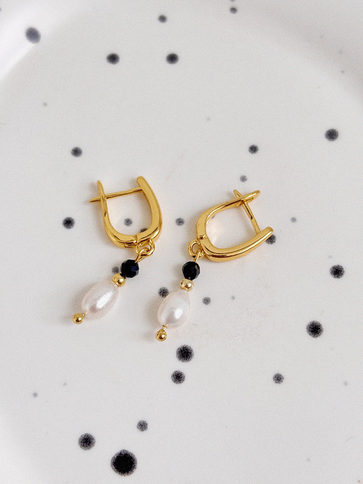 kolczyki z mosiądzu Kolczyki z perłą i onyksem