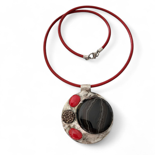 wisiory Naszyjnik z witrażowym wisiorem GALACTICO