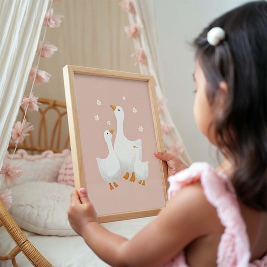 obrazy i plakaty do pokoju dziecięcego Plakat Mama gąska i maluchy  - Plakaty Na Ścianę Dla Dzieci