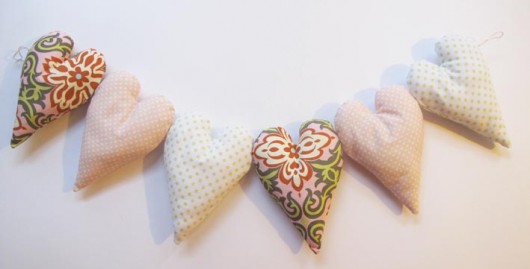 Girlanda z serduszek gucialoveskids