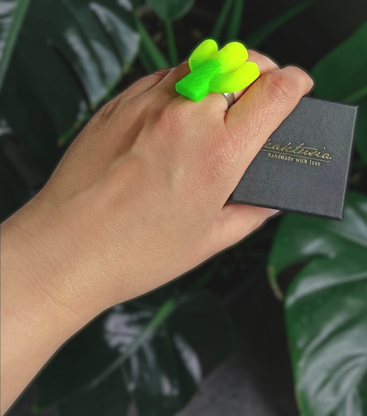 pierścionek z żywicy Pierścień z żywicy : KAKTUS : ombre : żółto-zielony neonowy