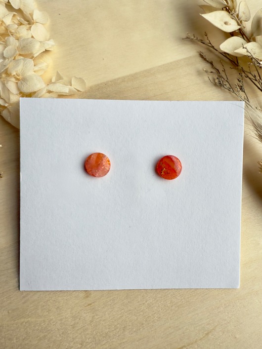 kolczyki z masy plastycznej Kolczyki Kulki marmurkowe - pomarańczowe