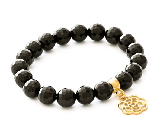 Onyx  with rose pendant. Lavoga