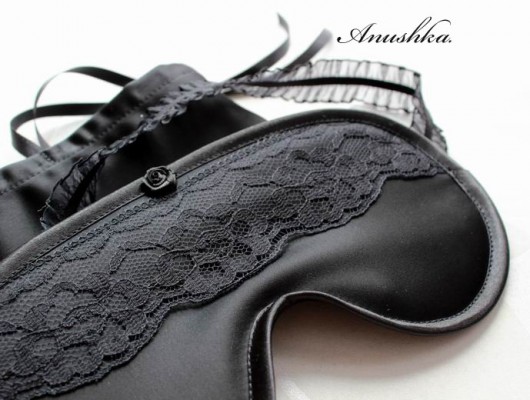 Black satin & lace ANUSHKA