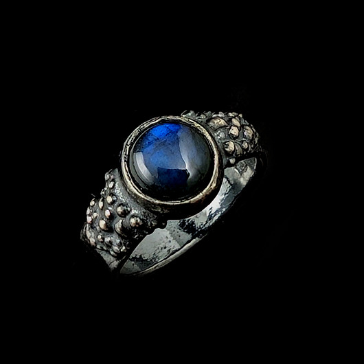 pierścionki srebrne Pierścionek labradoryt w deszczu srebra