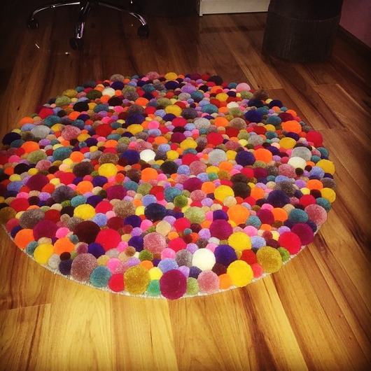 dywany DEKORACYJNY -Tęczowy dywan -średnica 60 cm
