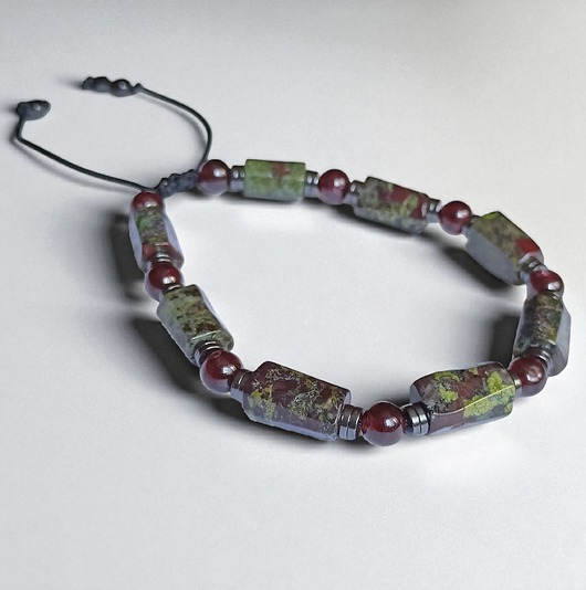 biżuteria męska PREMIUM : jaspis smocza krew i granat : długość regulowana