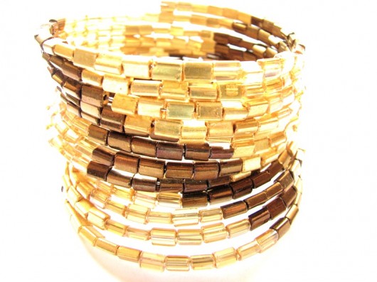 gold&brown amanorii