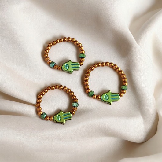 pierścionki elastyczne Hamsa - talizman chroniący od zła - pierścionek : hematyt emerald