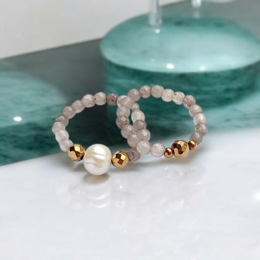 pierścionki elastyczne Zestaw pierścionków : agat szary, perła, złoty hematyt