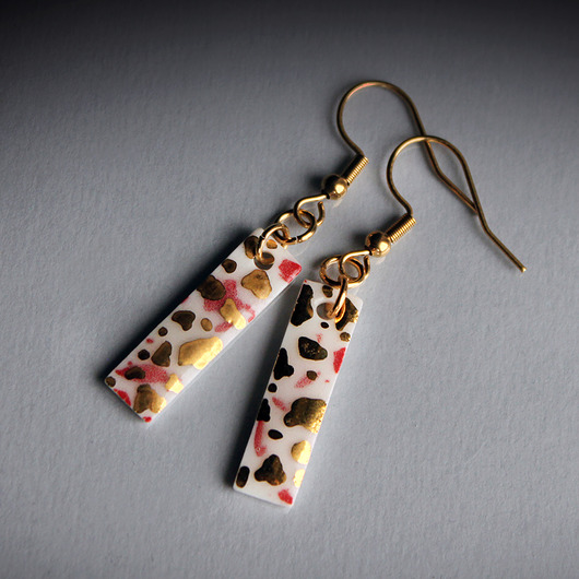 kolczyki ceramiczne Crumbs/stal chirurgiczna/