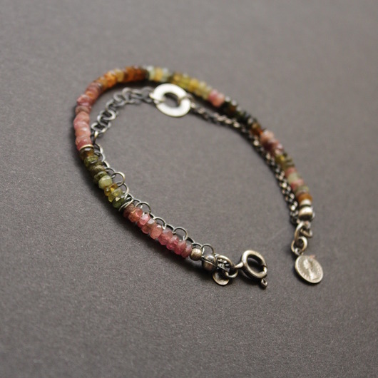 bransoletki z kamieni naturalnych Bransoletka turmaliny w srebrze