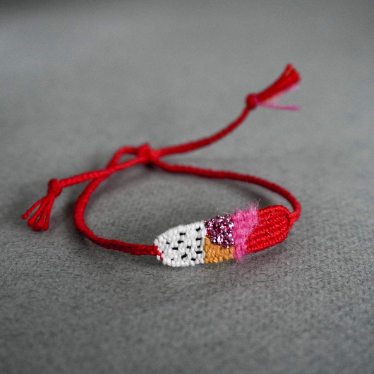 bransoletki na sznurku Mini, tkana bransoletka wiązana - na szczęście